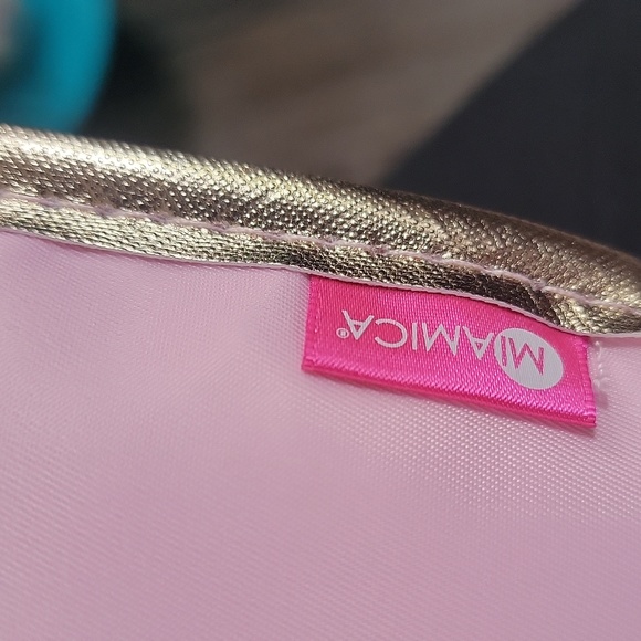 FLAT IRON TRAVEL CASE - Picture 10 of 10